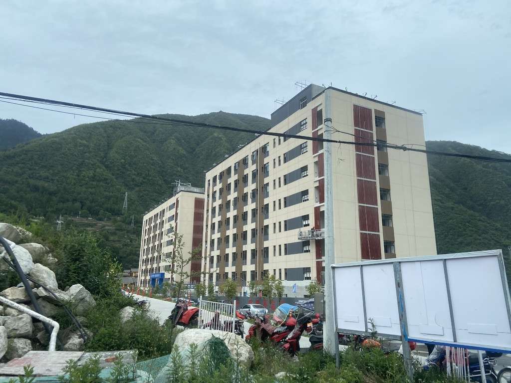 IWԺӋ9M1000