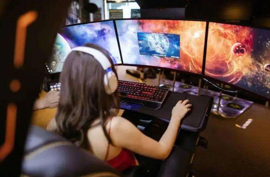 cΑI(y)